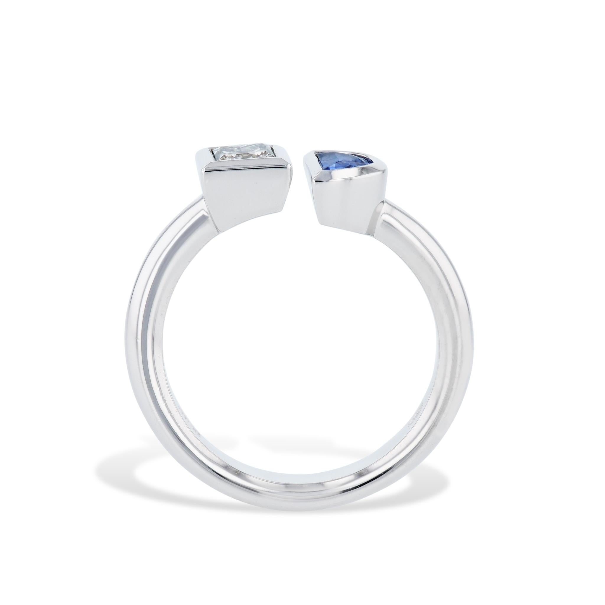 Princess Cut Diamond and Half Moon Sapphire Moi et Toi Ring In New Condition For Sale In Miami, FL