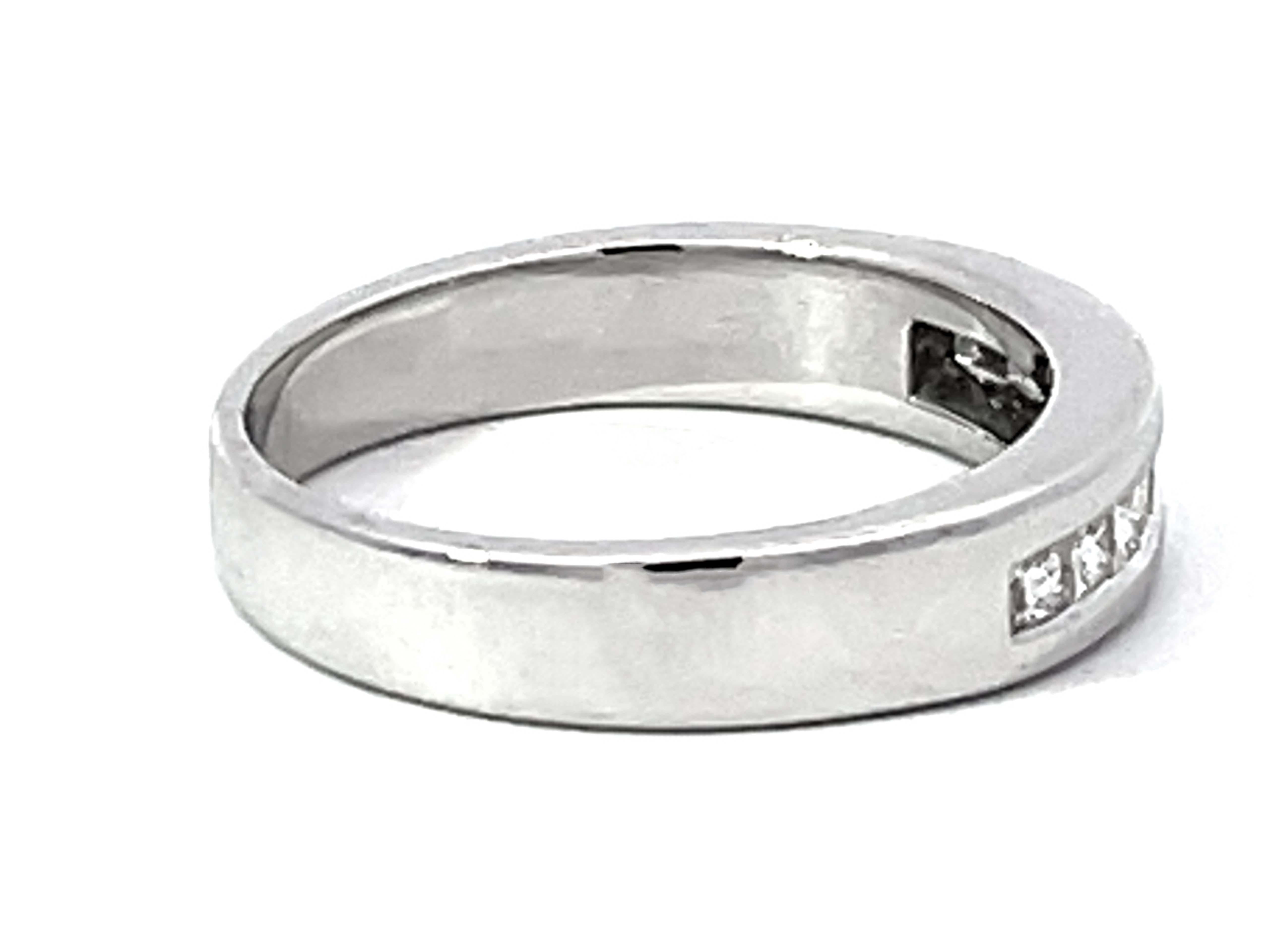 Women's Princess Cut Diamond Band Ring Solid White Gold For Sale