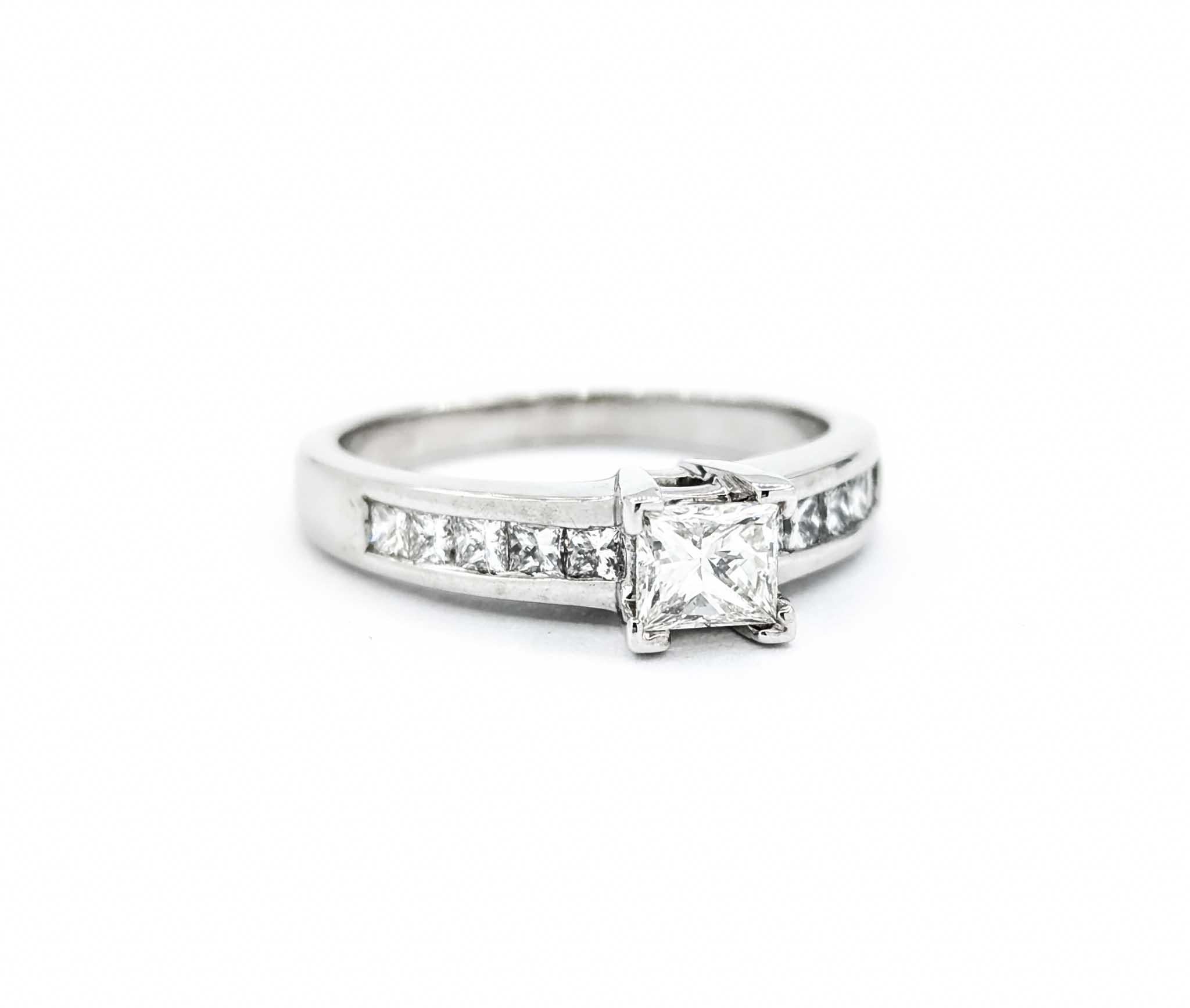 Princess Cut Diamond Engagement Ring in White Gold For Sale 2