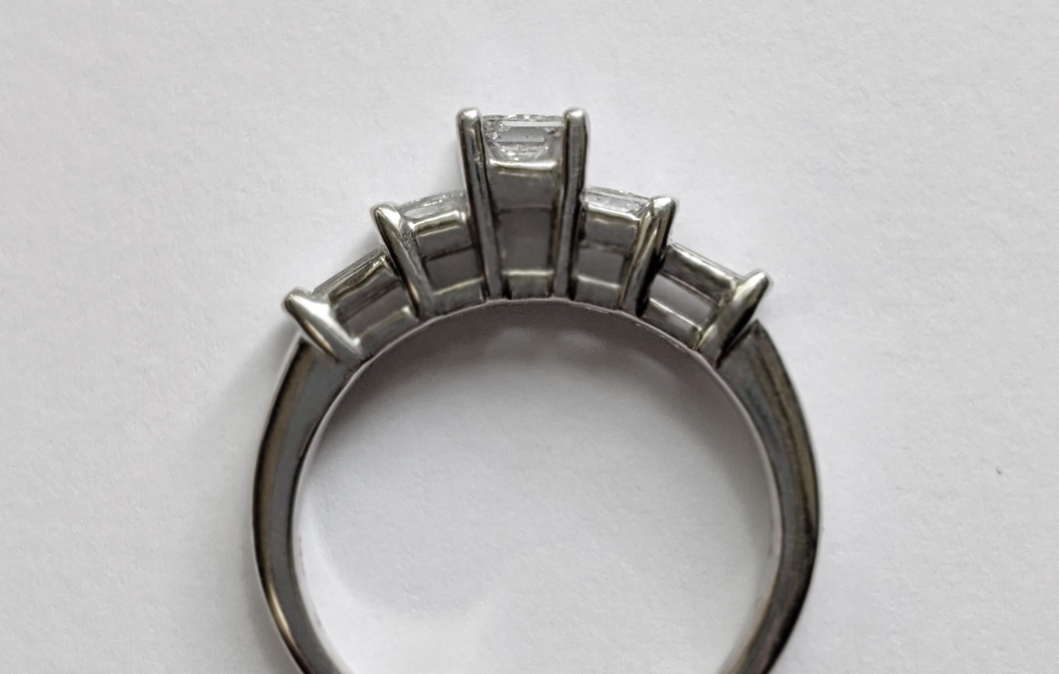 Princess Cut Princess-Cut Diamond Engagement Ring with Baguette Diamond Details For Sale