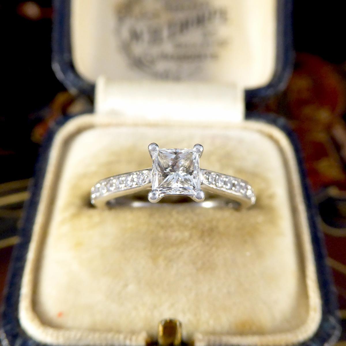 Princess Cut Diamond Engagement Ring with Diamond Set Shoulders in Platinum For Sale 1