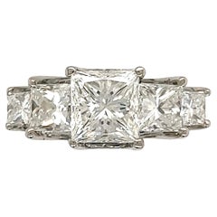 Bague de succession en platine à 5 pierres avec diamant taille princesse certifié GIA (succession)