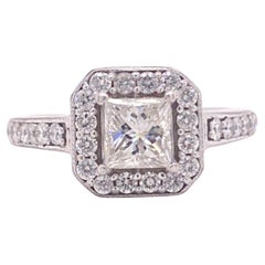 Anillo de compromiso con halo de diamantes talla princesa 1,45 Tcw Oro blanco 14 quilates