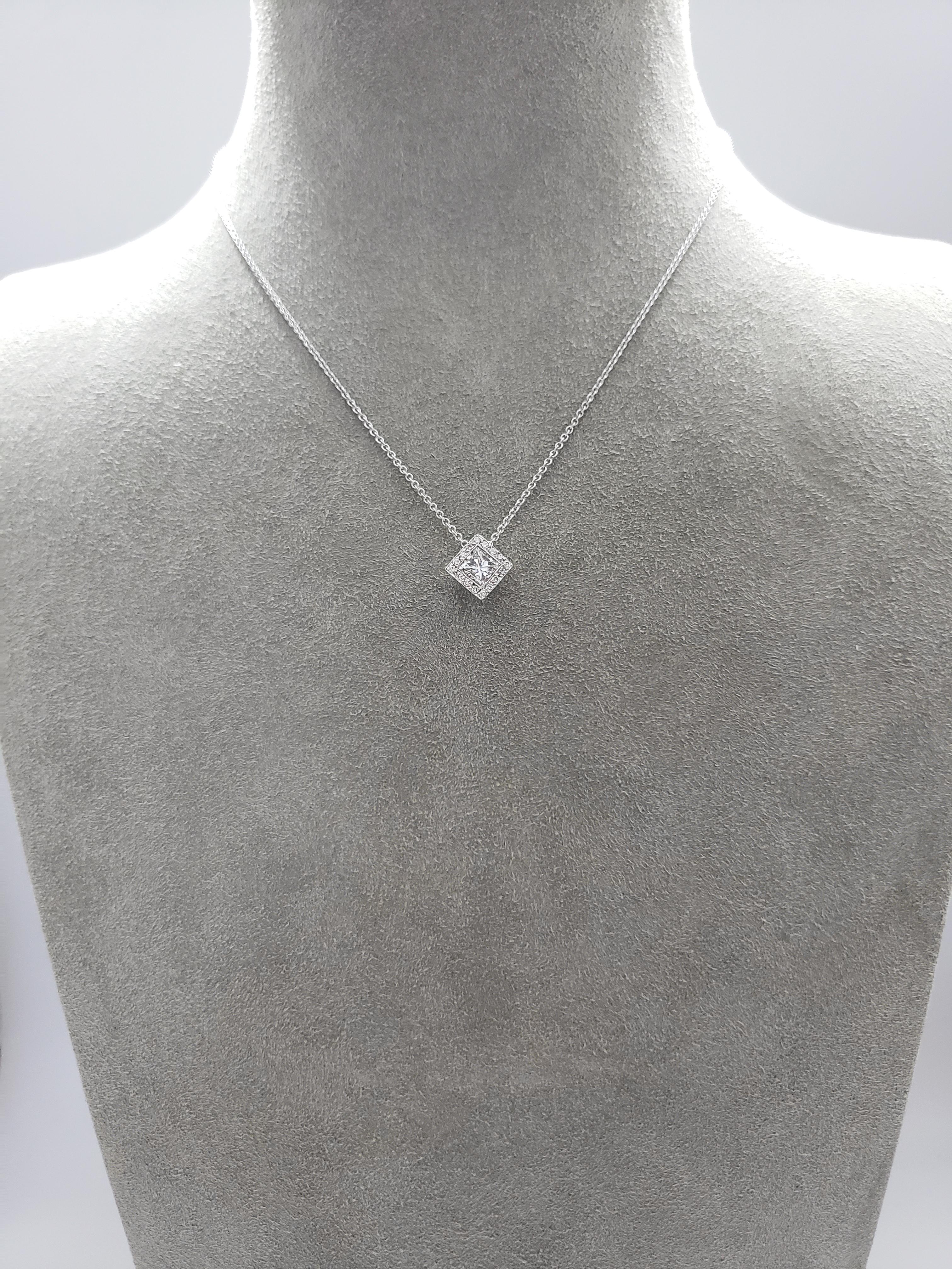 Roman Malakov, Princess Cut Diamond Halo Pendant Necklace In New Condition In New York, NY