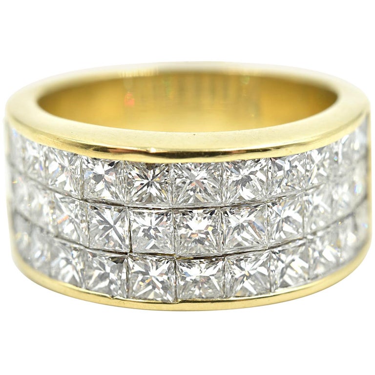 Princess Cut Diamond Invisible Set Ring 18 Karat Yellow Gold at 1stDibs