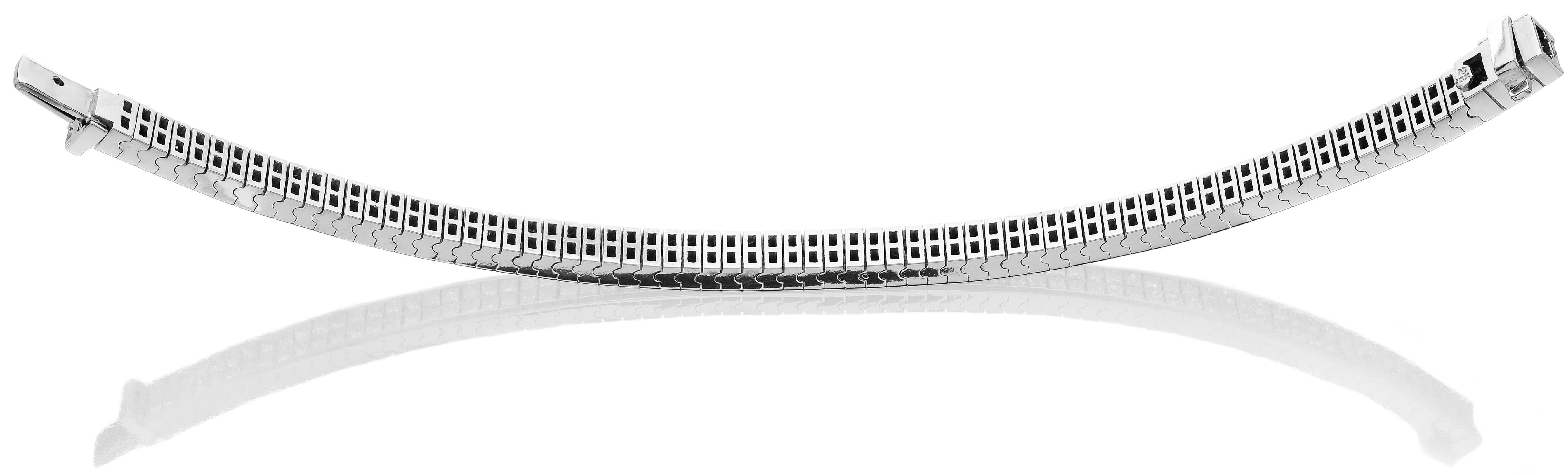 Rétro Bracelet tennis à double rangée de diamants taille princesse, serti invisible, en or blanc 18 carats  en vente