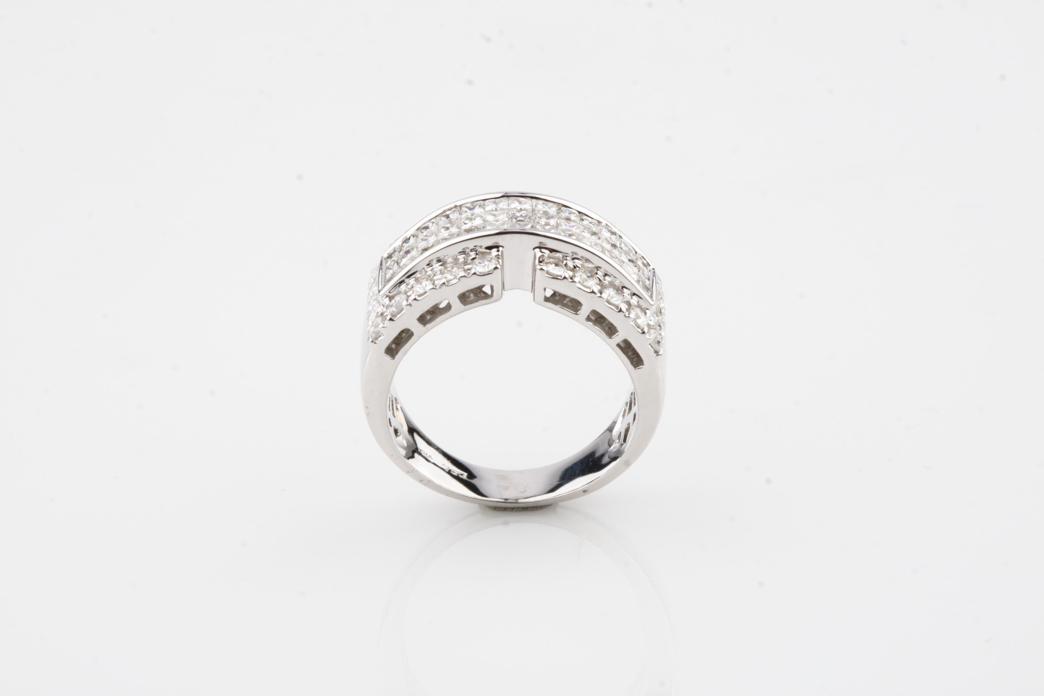 Women's Princess Cut Diamond Invisibly Set 18 Karat White Gold Band Ring For Sale