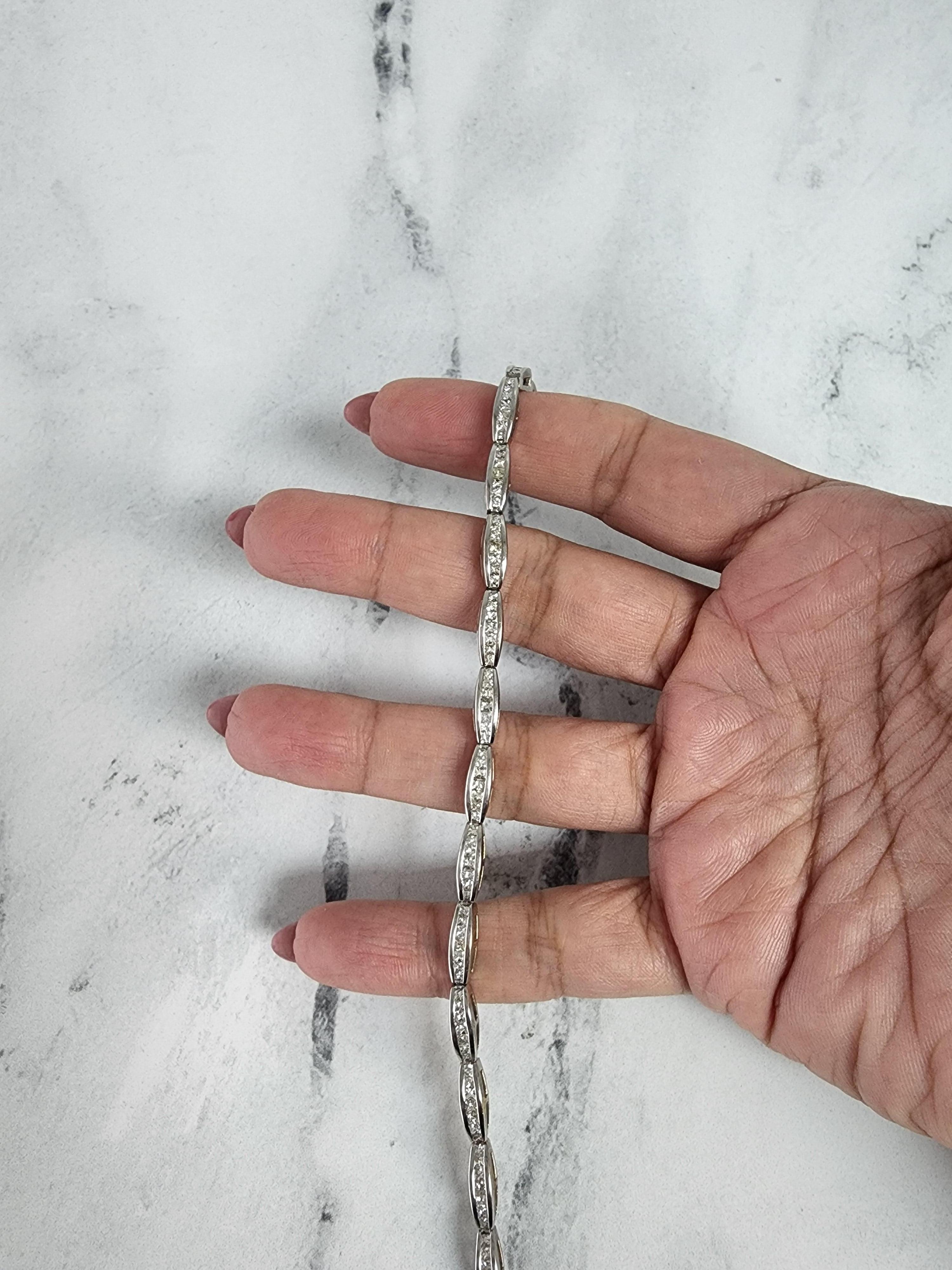 Pulsera de eslabones con diamantes talla princesa 4,50 ctw Oro blanco 14k en Nuevo estado para la venta en Sugar Land, TX