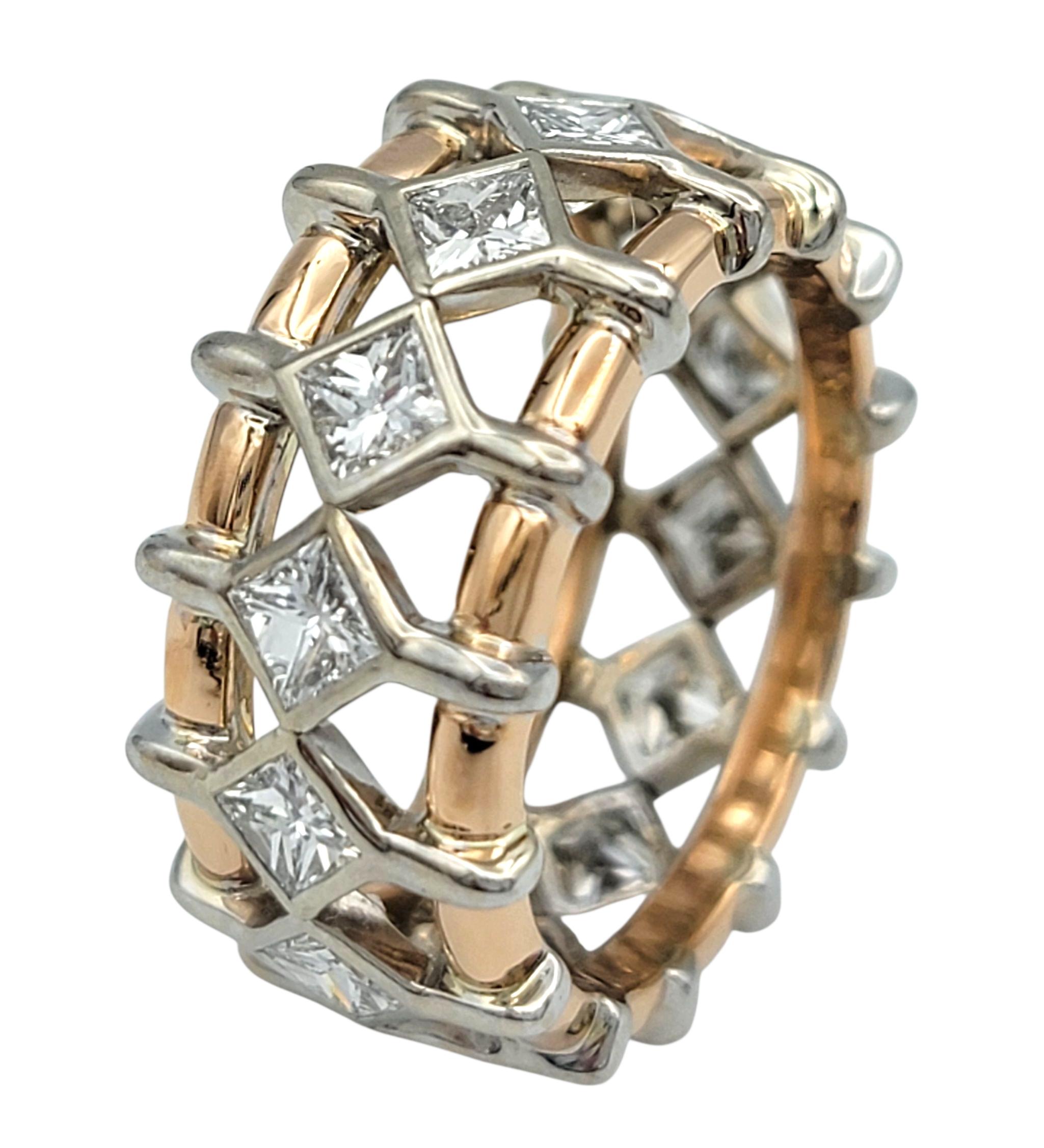 Anillo de diamantes talla princesa A Space negativo en oro blanco y rosa de 18 quilates Contemporáneo en venta