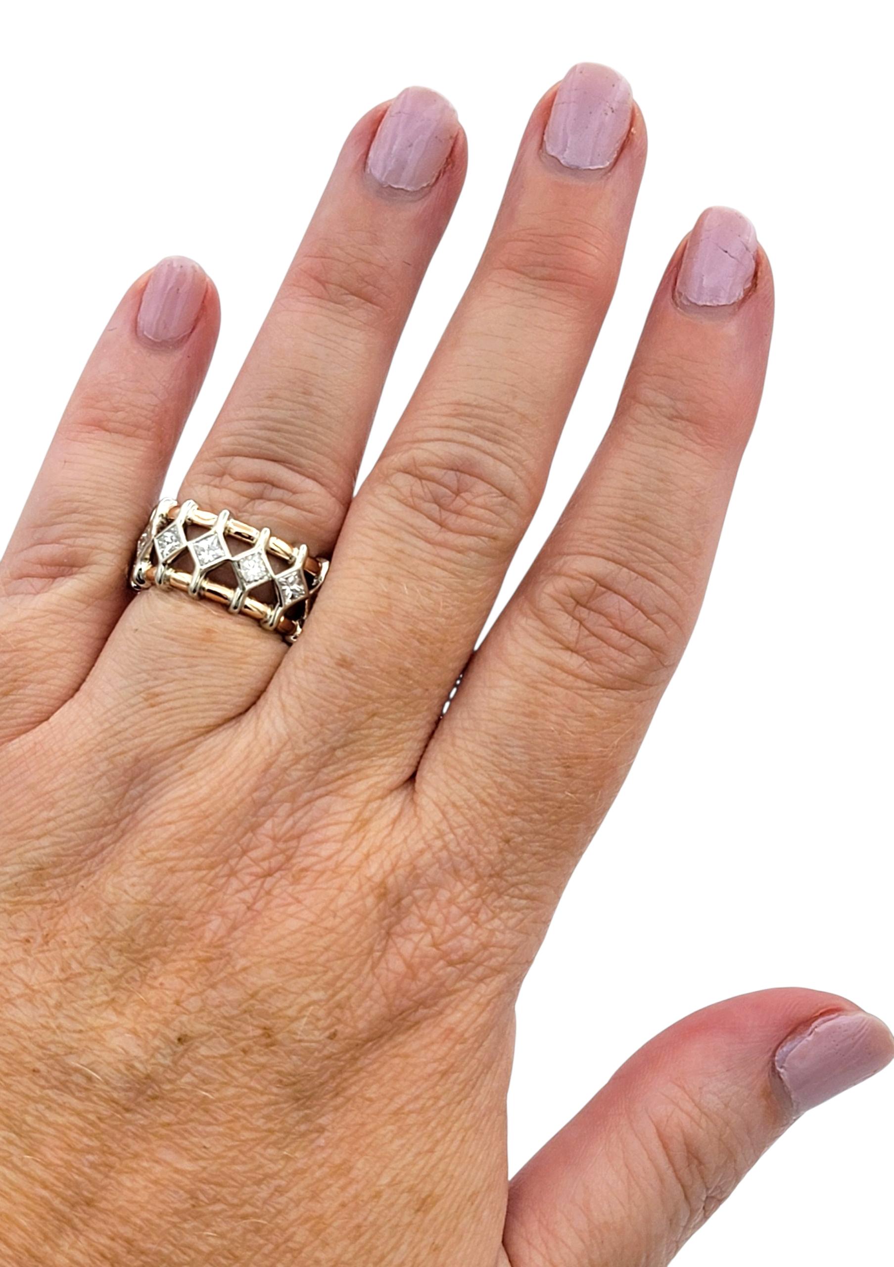 Anillo de diamantes talla princesa A Space negativo en oro blanco y rosa de 18 quilates en venta 2