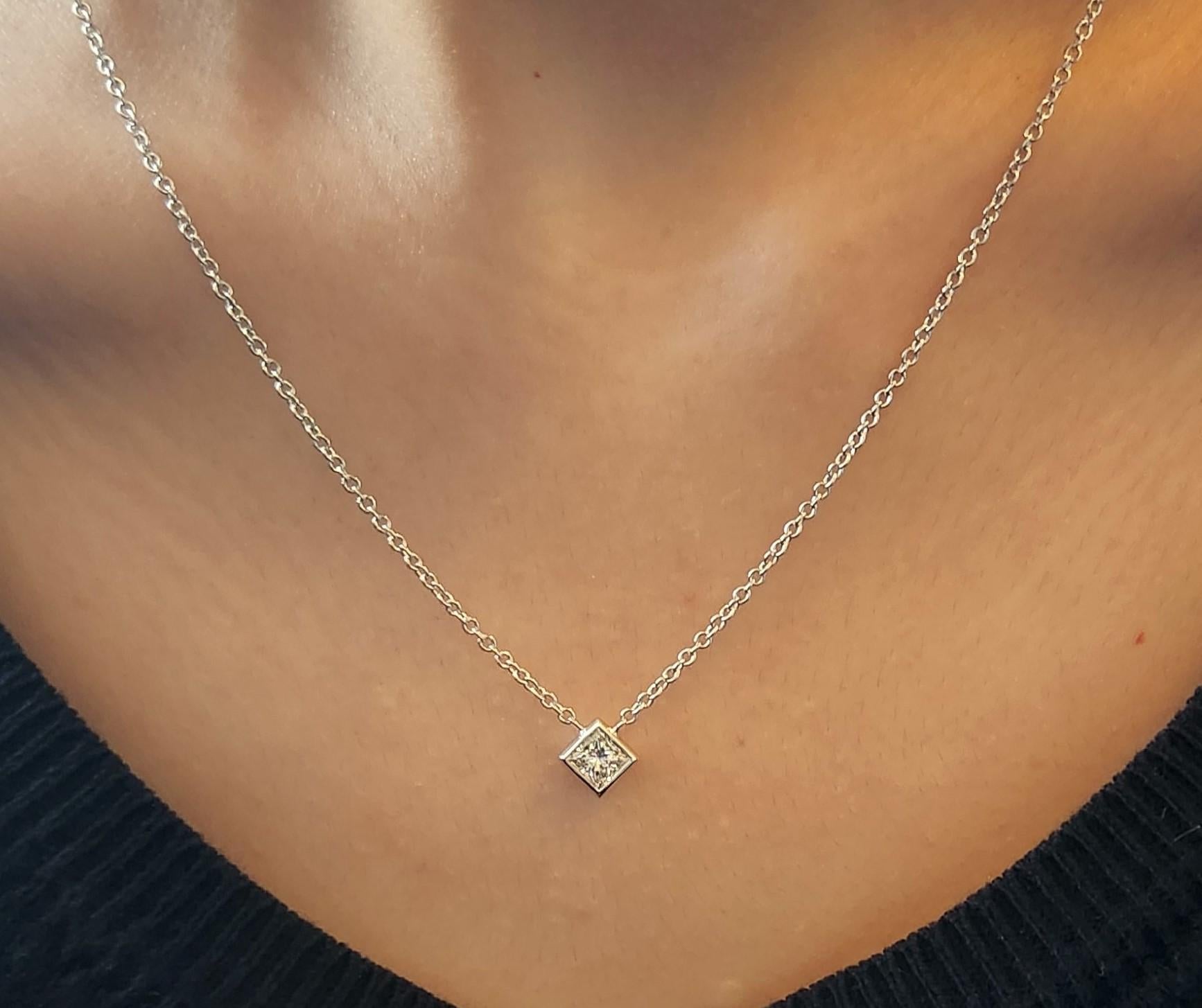 Princess Cut Diamond Solitaire Necklace Set In 14K White Gold Sparkly Simplicity For Sale