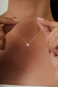 Collana con pendente solitario con diamante taglio princess in oro giallo 14 carati - Gioielleria di alta gamma