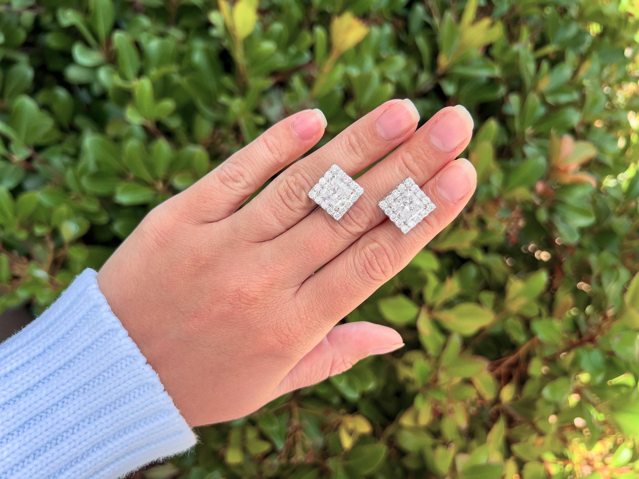 Princess Cut Diamond Stud Earrings 3+ Carat Each with Diamond Halo 18k Gold In Excellent Condition For Sale In Carlsbad, CA