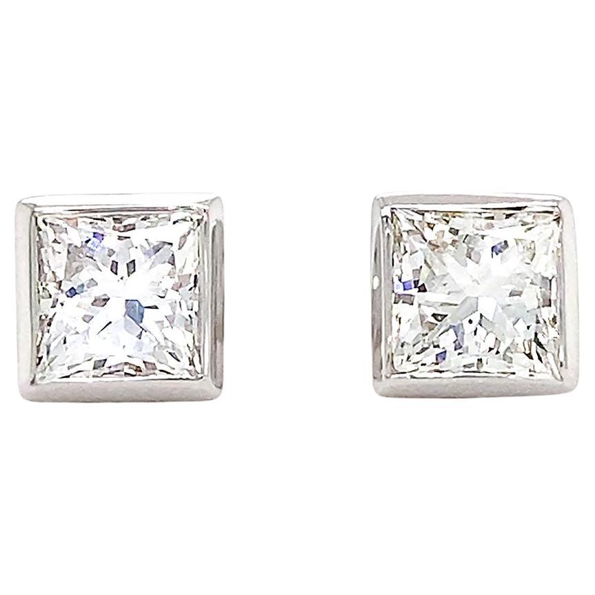 18K White Gold Bezel Set Princess Cut Diamond Stud Earrings For Sale
