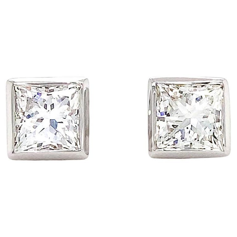Princess Cut Diamond Stud Earrings For Sale at 1stDibs