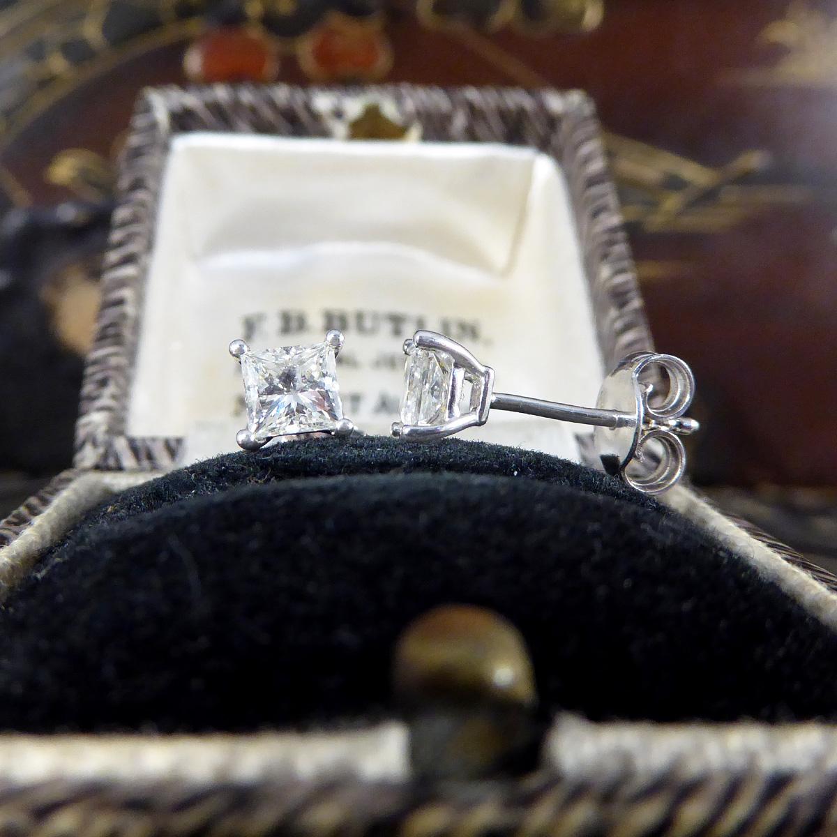 Princess Cut Diamond Stud Earrings Weighing 0.91 Carat in 18 Carat White Gold 3