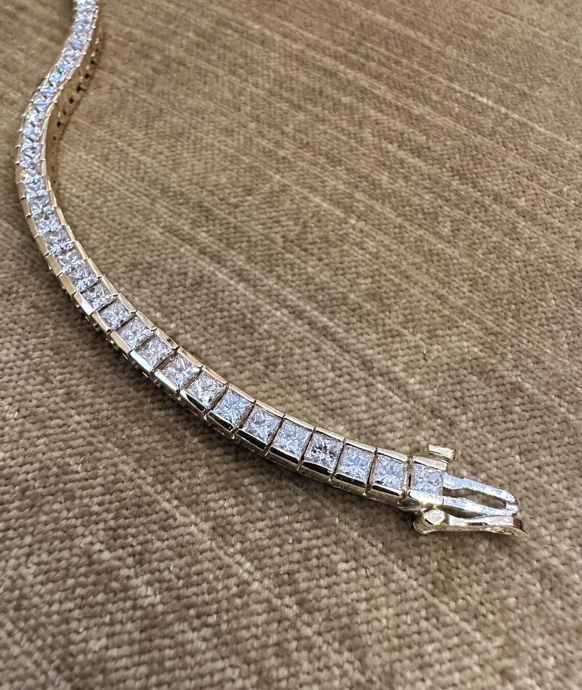Princess Cut Diamond Tennis Bracelet 7.50 Carat Total Weight in 18k Yellow Gold In Excellent Condition For Sale In La Jolla, CA