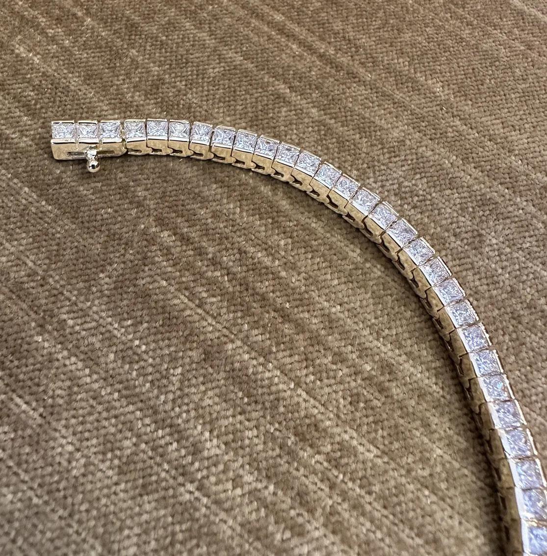 Diamant-Tennisarmband mit Prinzessinnenschliff 7,50 Karat Gesamtgewicht in 18k Gelbgold im Zustand „Hervorragend“ im Angebot in La Jolla, CA