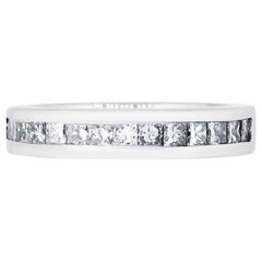 Alliance à diamant taille princesse
