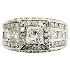Bague de fiançailles à large anneau multi-rangs en or blanc 14 carats avec diamant taille princesse
