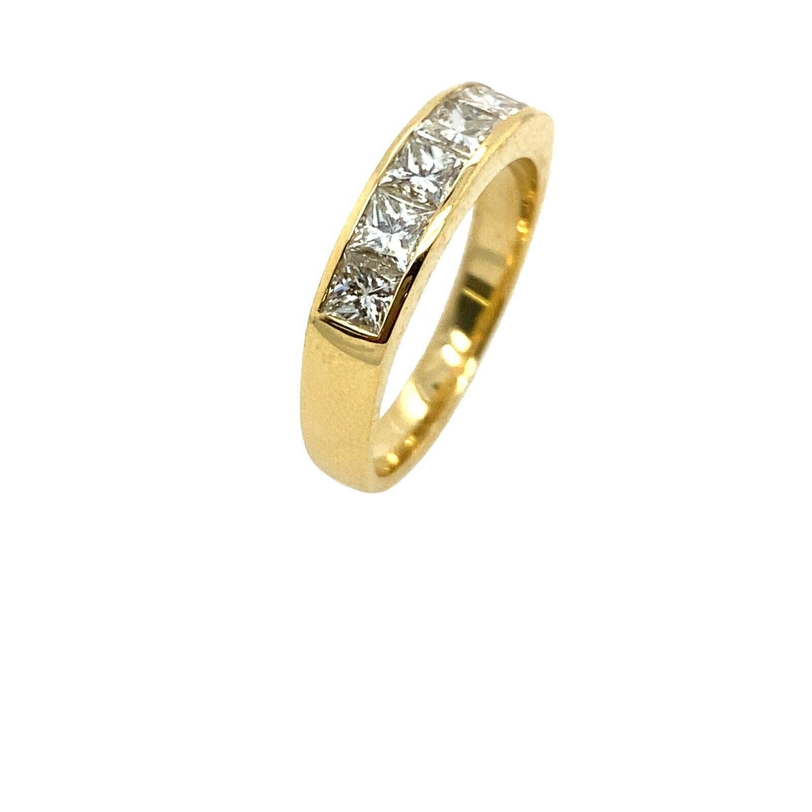 This stunning 18ct yellow gold ring is a perfect piece to have as an everyday wear. This gorgeous ring is set with a total of 1.28ct princess cut diamonds, it is made of 18ct yellow gold and is very comfortable to wear. It is the perfect choice for
