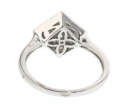 Princess Cut Diamonds in Bezel Set Ring Made in 18k Gold