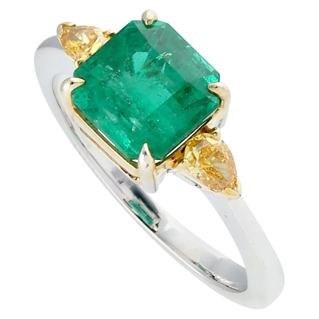 Princess Cut Emerald and Pear Shape Yellow Diamond Ring in 18 Karat Gold