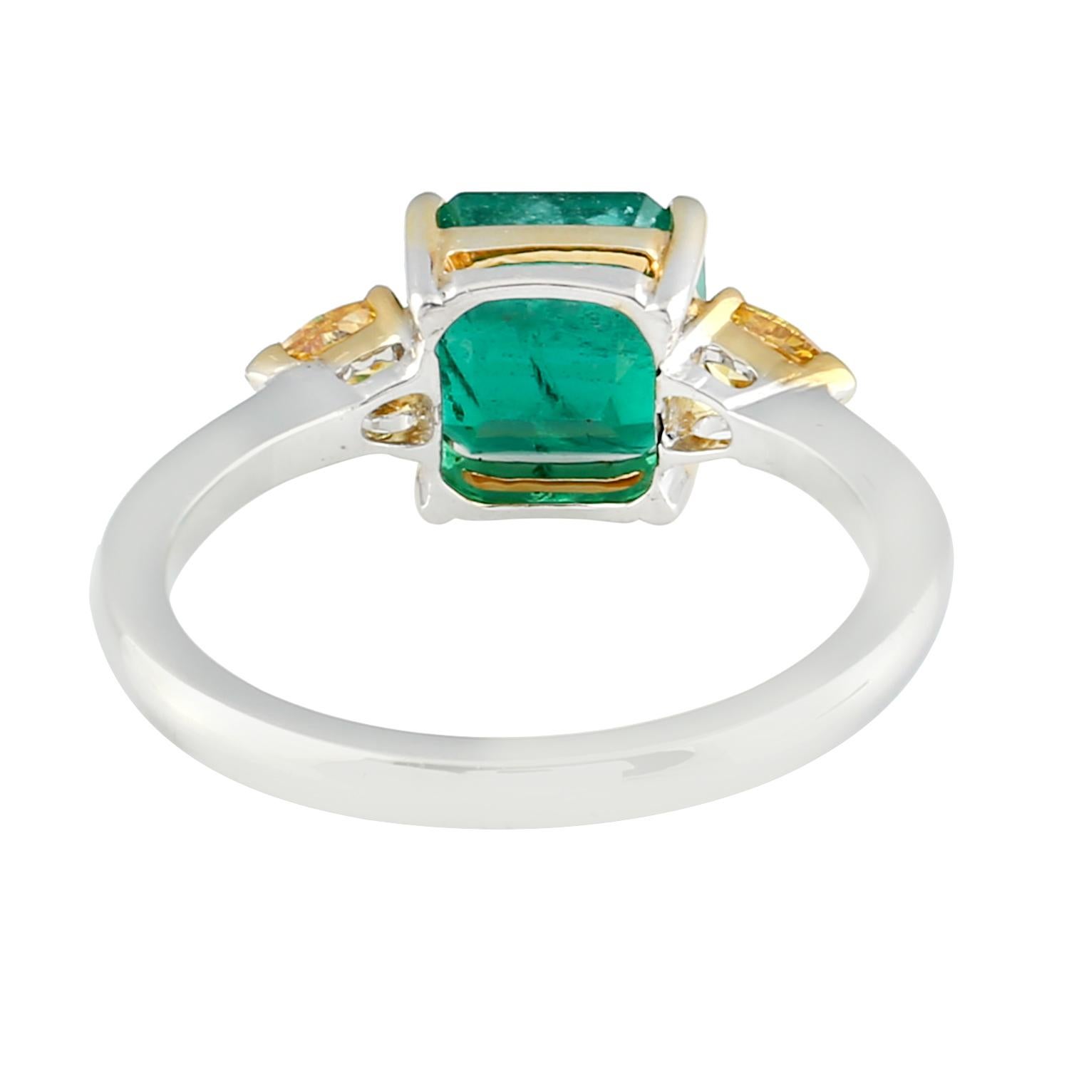 princess cut emerald ring