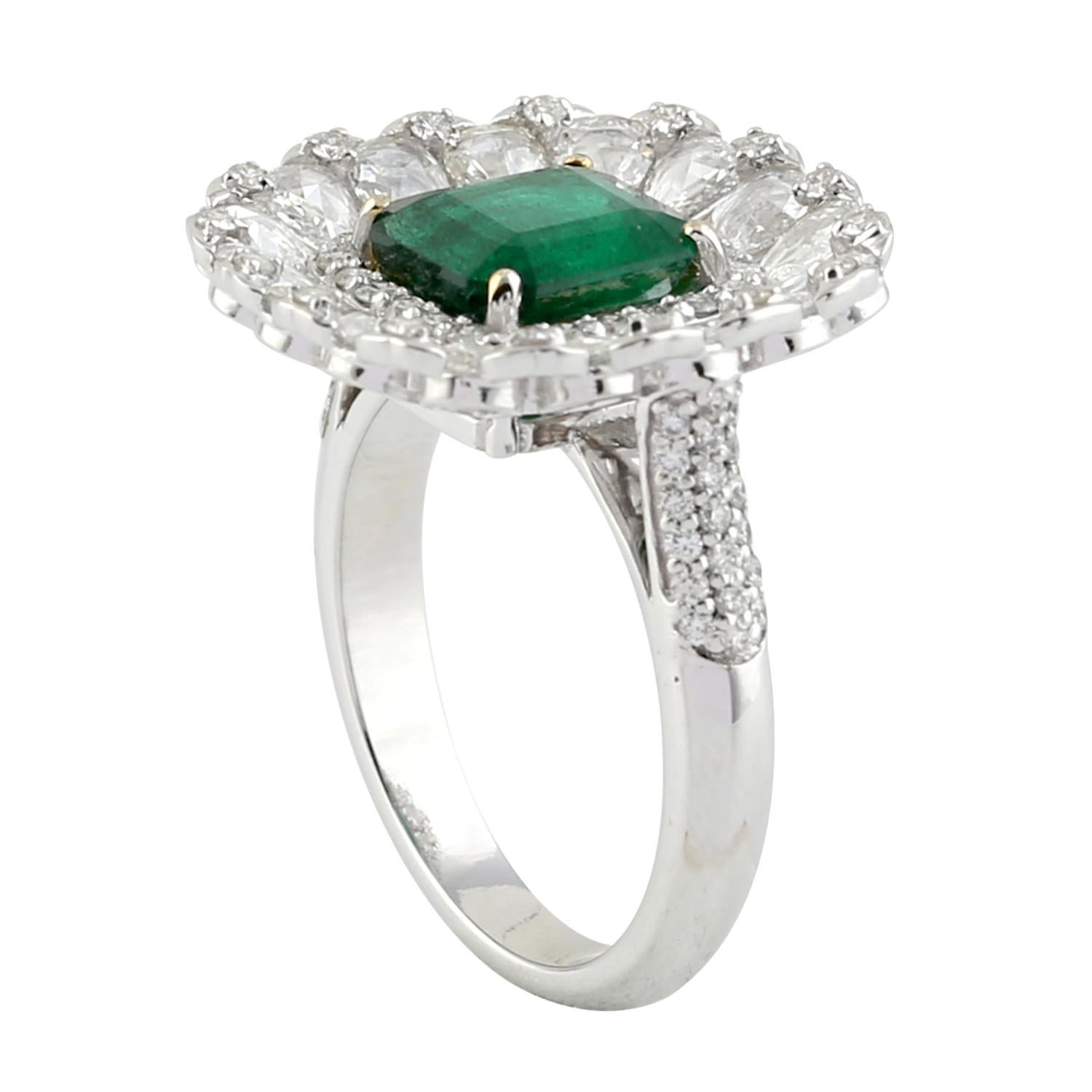 Art Deco Princess Cut Emerald Ring with Diamonds Around in 18K White Gold For Sale