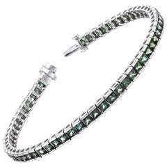 Princess Cut Green Sapphire and White Gold Tennis Bracelet, 8.75 Carat Total