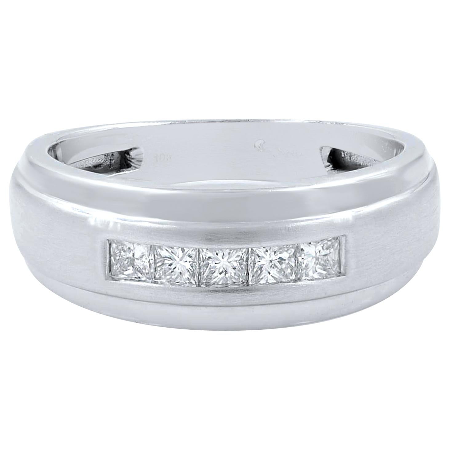 Alliance pour hommes en or blanc 10 carats avec diamant taille princesse de 0,40 carat poids total en vente