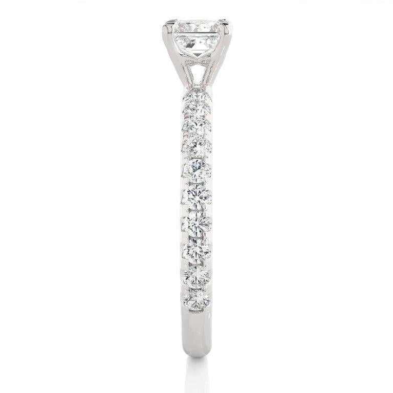 For Sale:  Princess Cut Moissanite Gemstone Engagement Ring for Fiance in 925 Silver 4