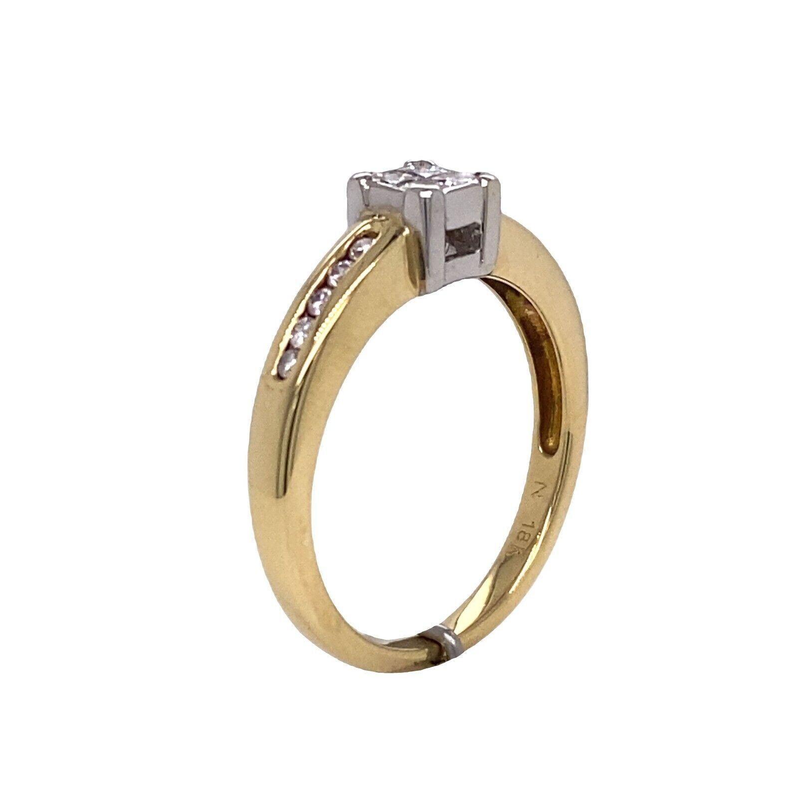 Princess Cut & Round Diamond Solitaire Ring, Set In 18ct Yellow & White Gold.

This 18ct yellow &white gold solitaire diamond ring is set with 0.25ct of natural round brilliant cut & princess cut diamond. The ring is a perfect symbol of your