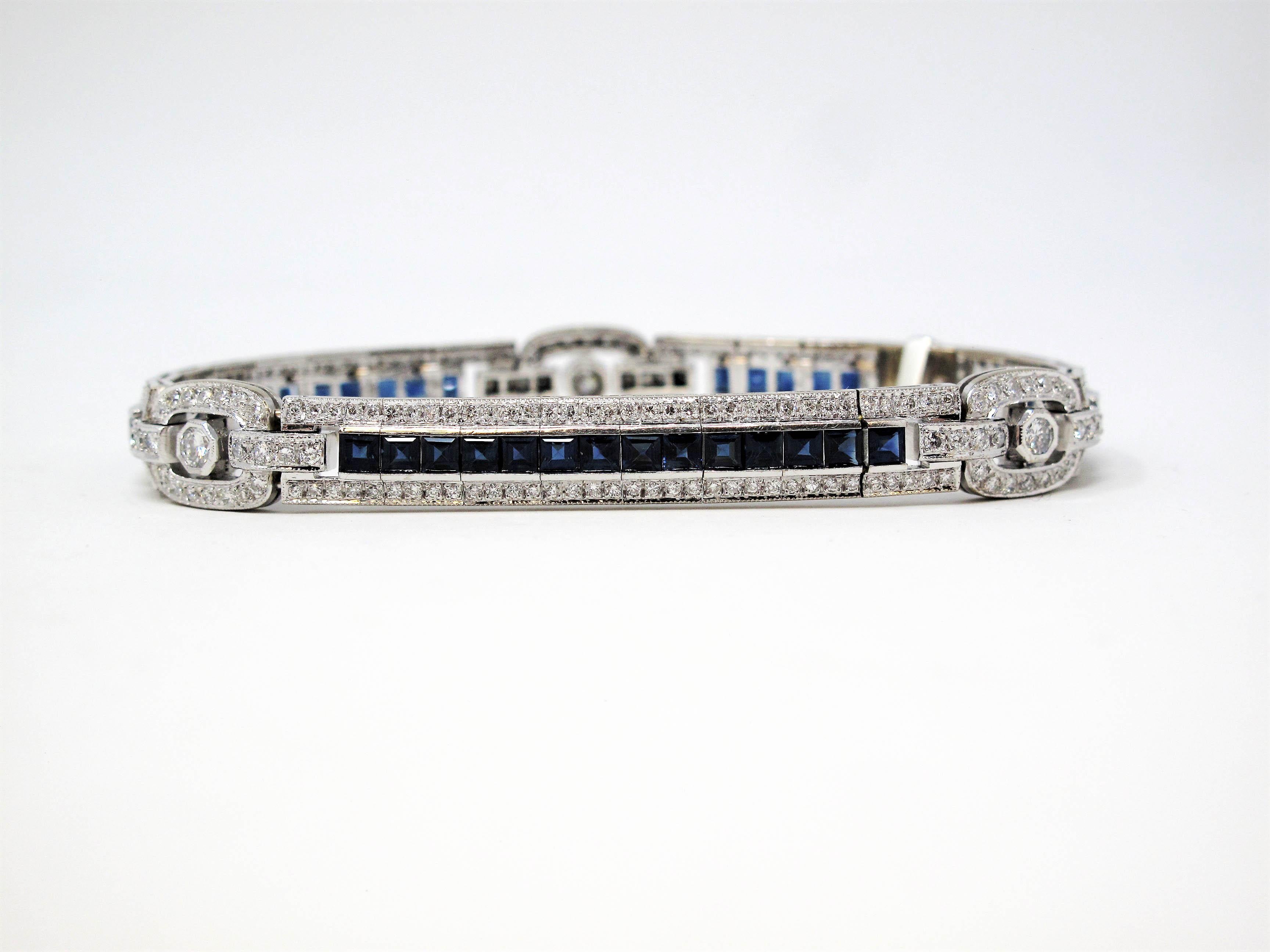 Princess Cut Sapphire and Round Diamond Station Bracelet 18 Karat Gold In Good Condition In Scottsdale, AZ