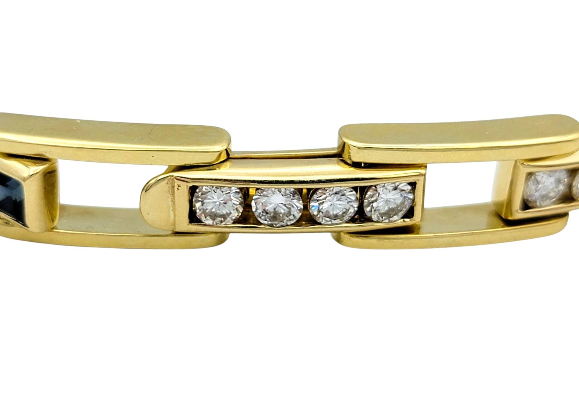 Contemporary Princess Cut Sapphire & Round Diamond Link Bracelet in 18 Karat Yellow Gold For Sale