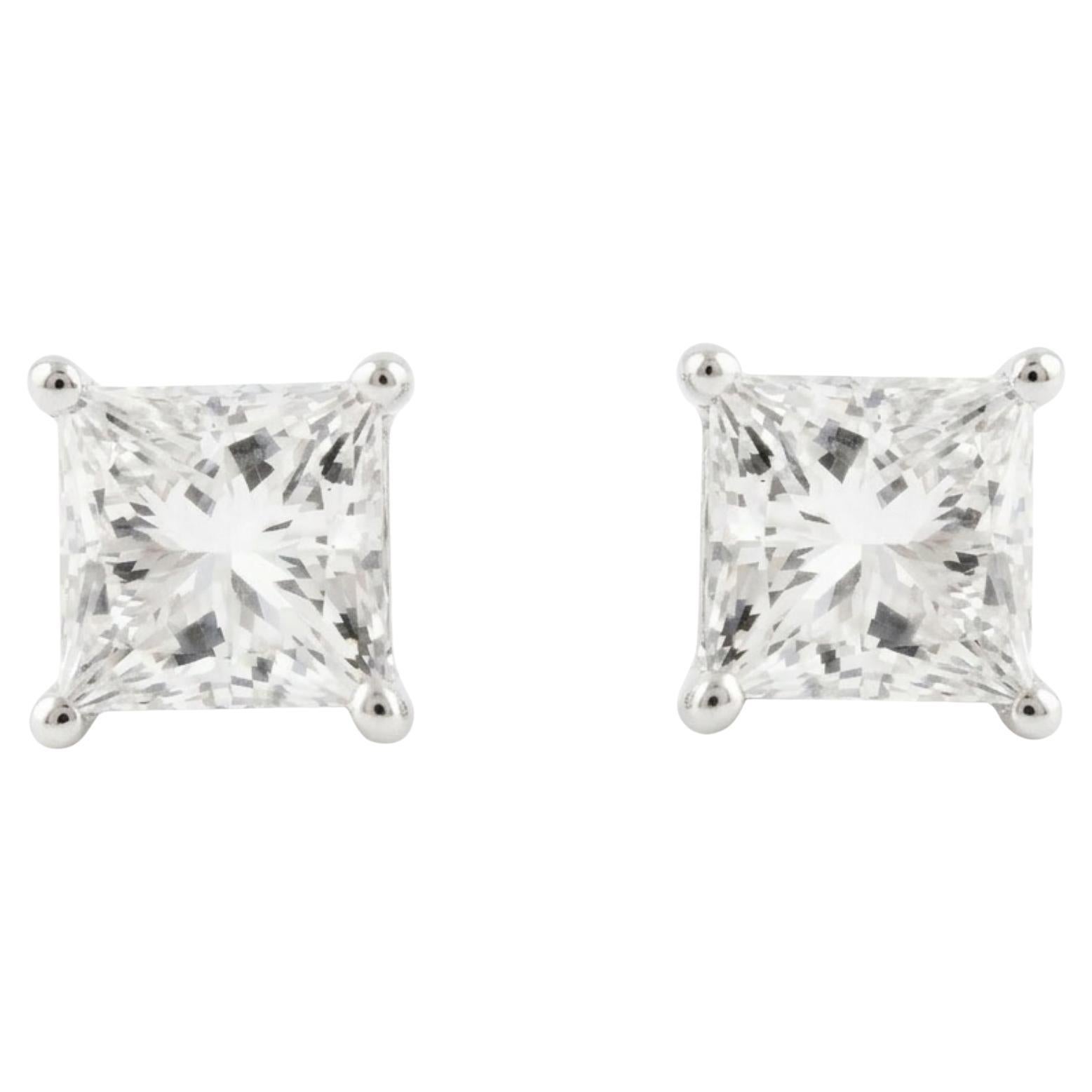 Princess Cut Natural Diamond Stud Earrings 0.98 Carats in 18K White Gold