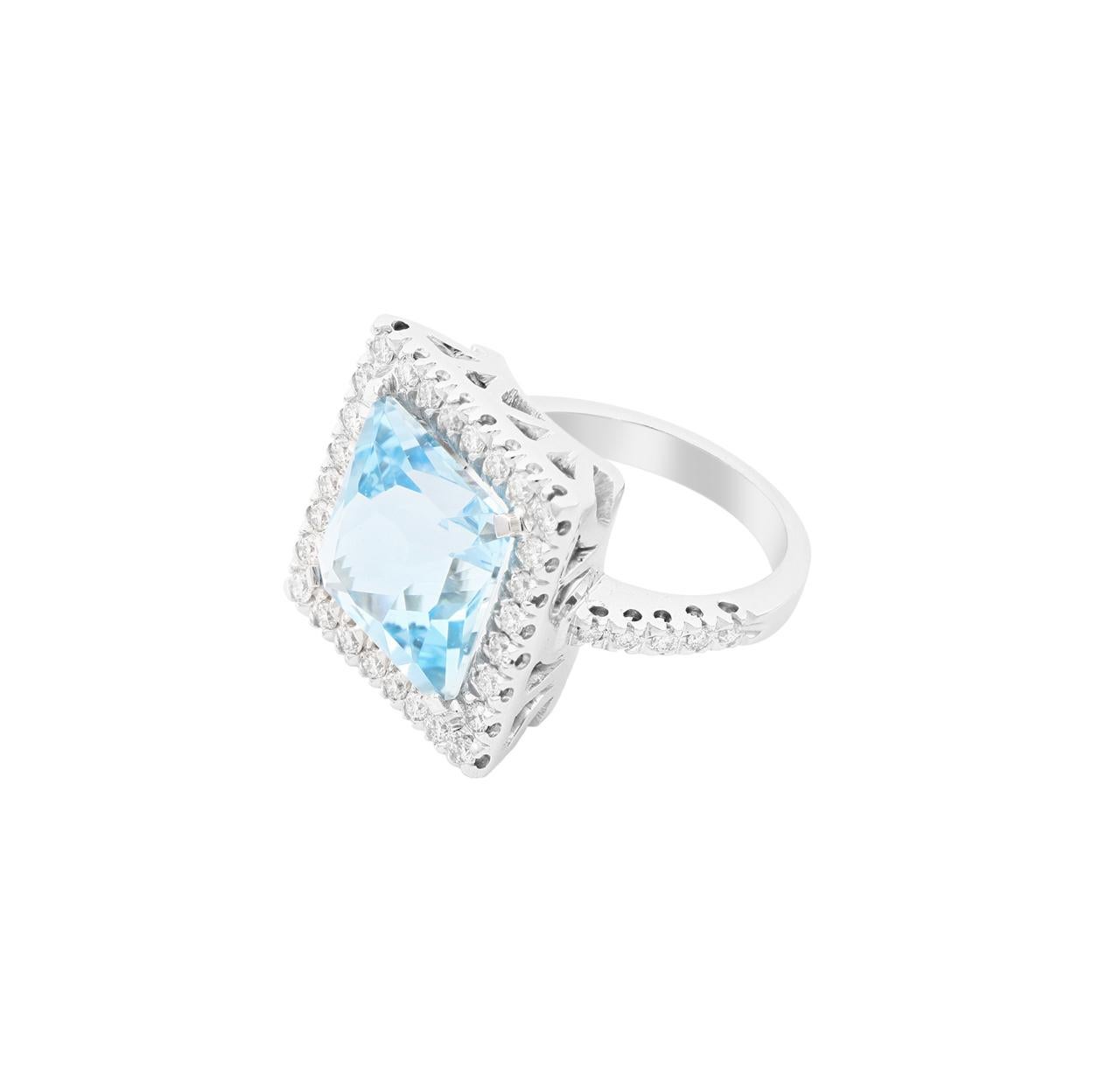 princess cut aquamarine engagement ring