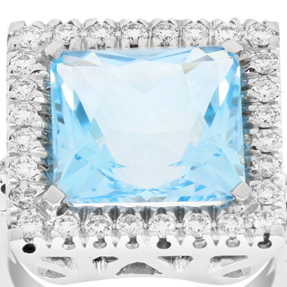 Princess Cut Topaz Ring with Diamond Halo In New Condition For Sale In Valenza, IT