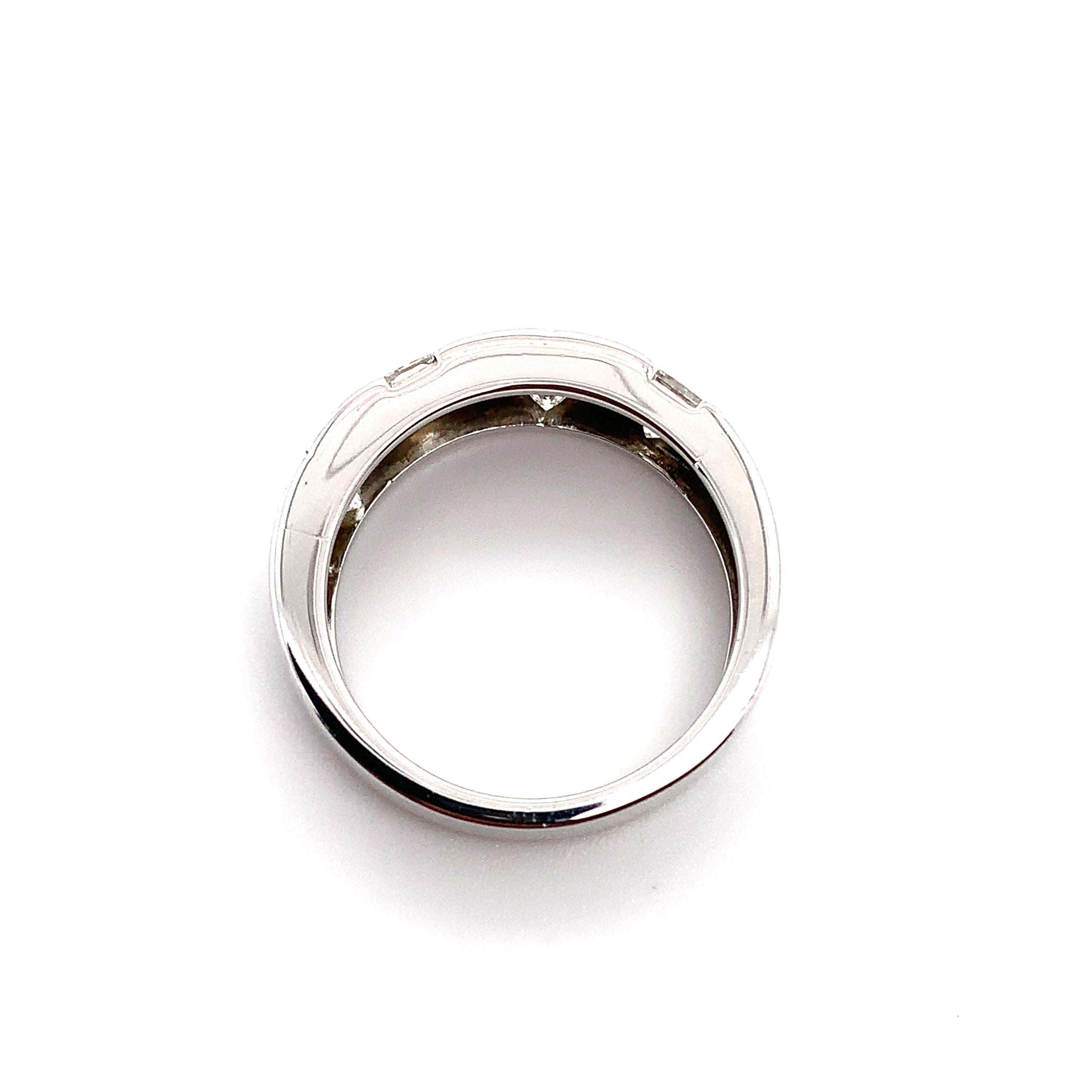 Princess diamond chunky fashion wedding ring platinum For Sale 1