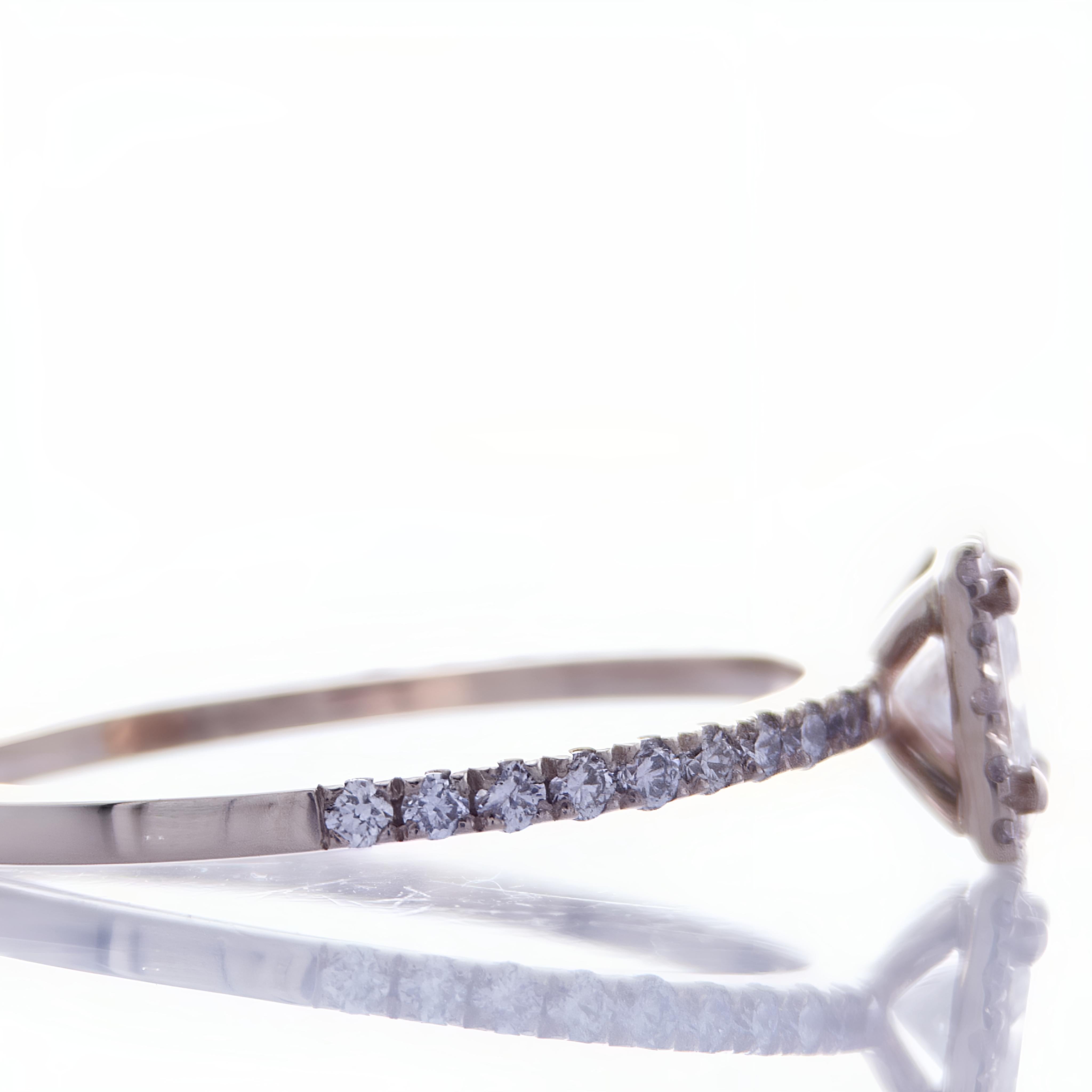 Modern Princess Diamond engagement Ring For Sale