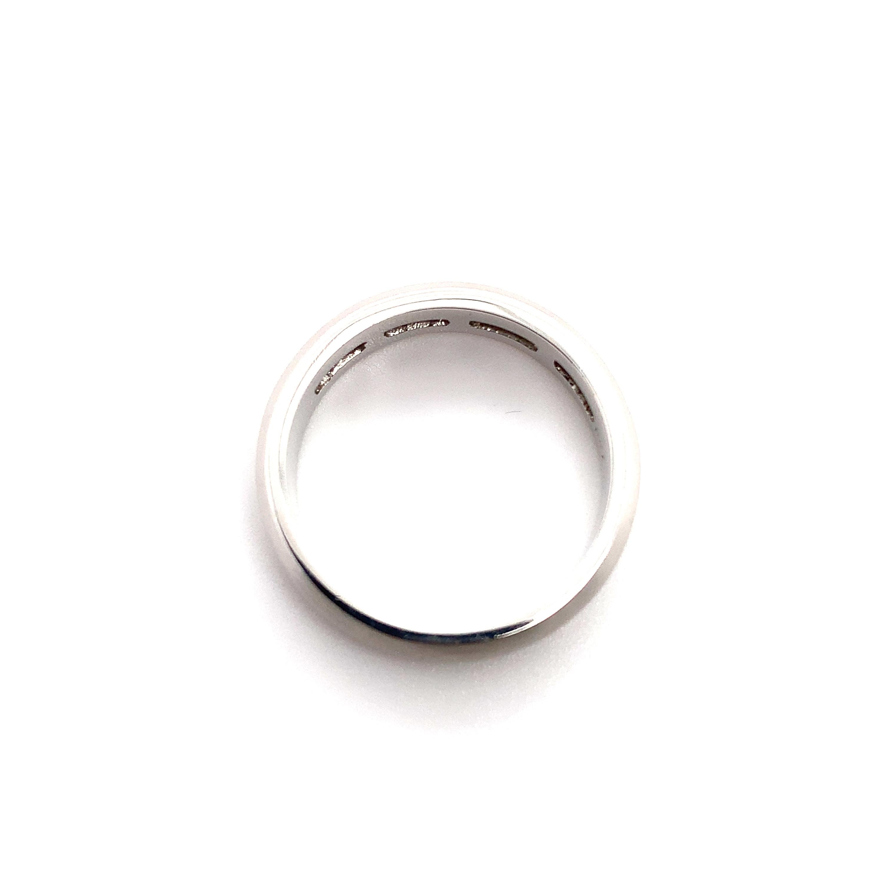 Men's Princess diamond eternity men’s wedding ring 18k white gold 5mm matte finish For Sale