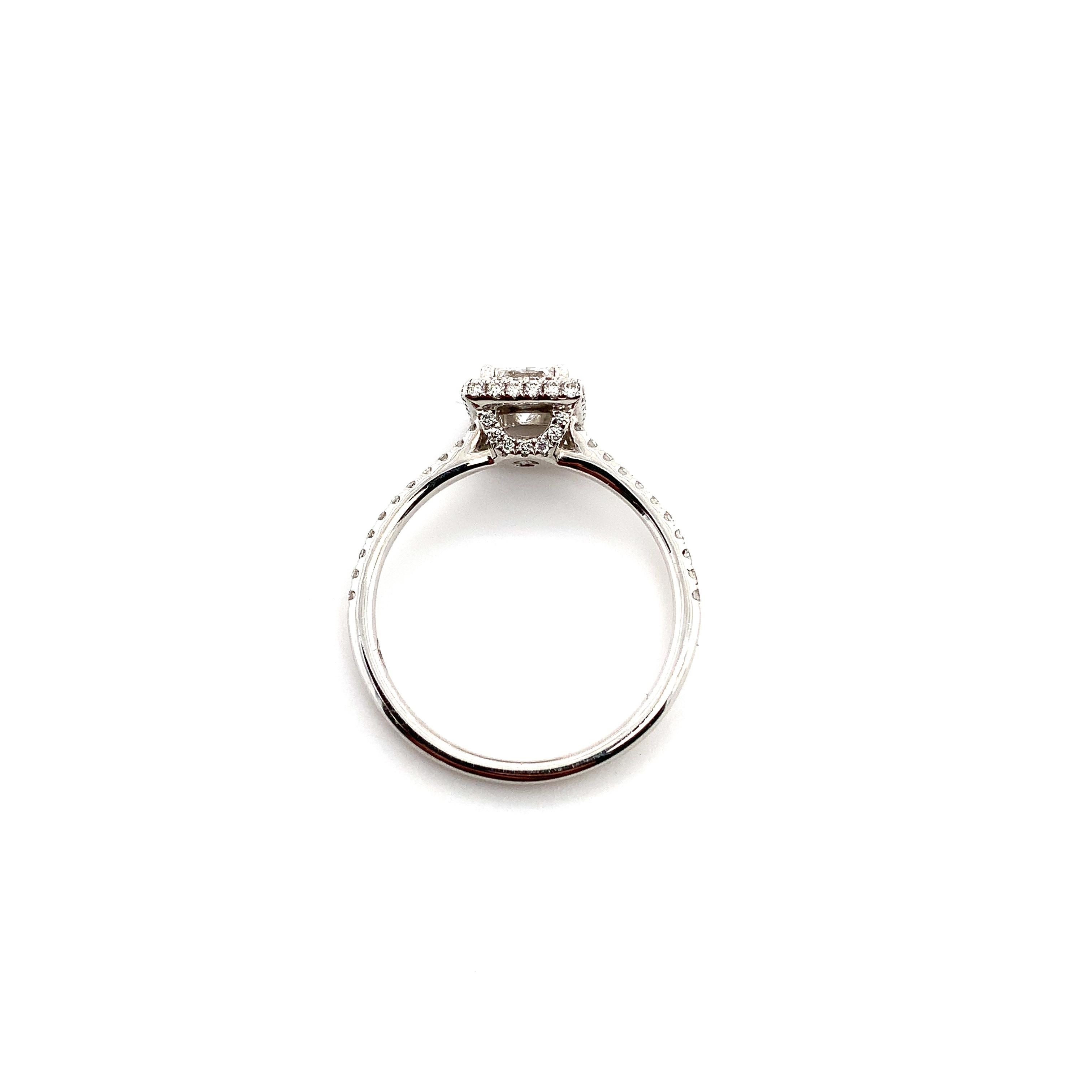 Princess diamond GIA D VVS2 solitaire engagement ring 18k white gold For Sale 2
