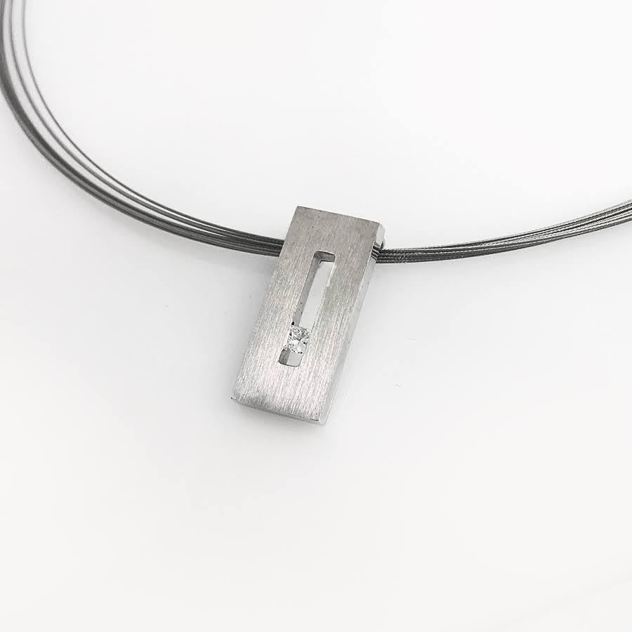 Contemporary Princess Diamond in White Gold Suspended Rectangle Pendant For Sale