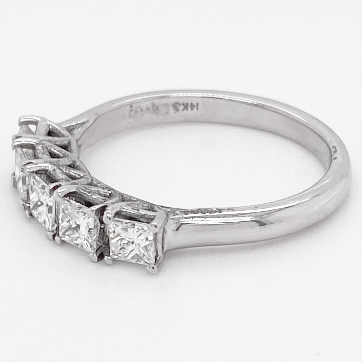 Prinzessin-Diamant-Ring, Halb Unendlichkeit 0,85 Karat Diamant Prinzessin-Ehering (Moderne) im Angebot