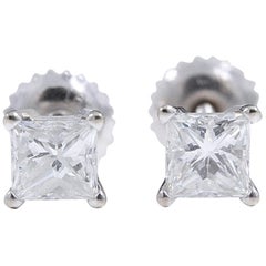 Clous d'oreilles solitaires en or 18 carats avec diamants taille princesse de 1,09 carat