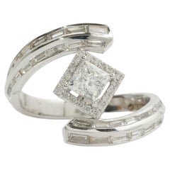 Princess Halo Diamant-Bypass-Ring aus 14-karätigem Massivgold (zertifiziert) – sofort versandfertig