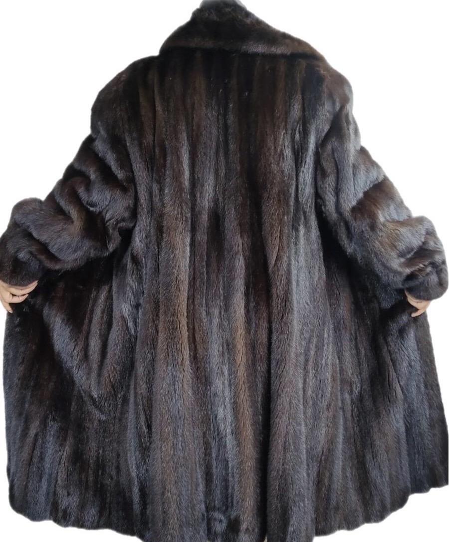 Cappotto in pelliccia di visone Princess natural Ranch 10/M In condizioni ottime in vendita a Montreal, Quebec