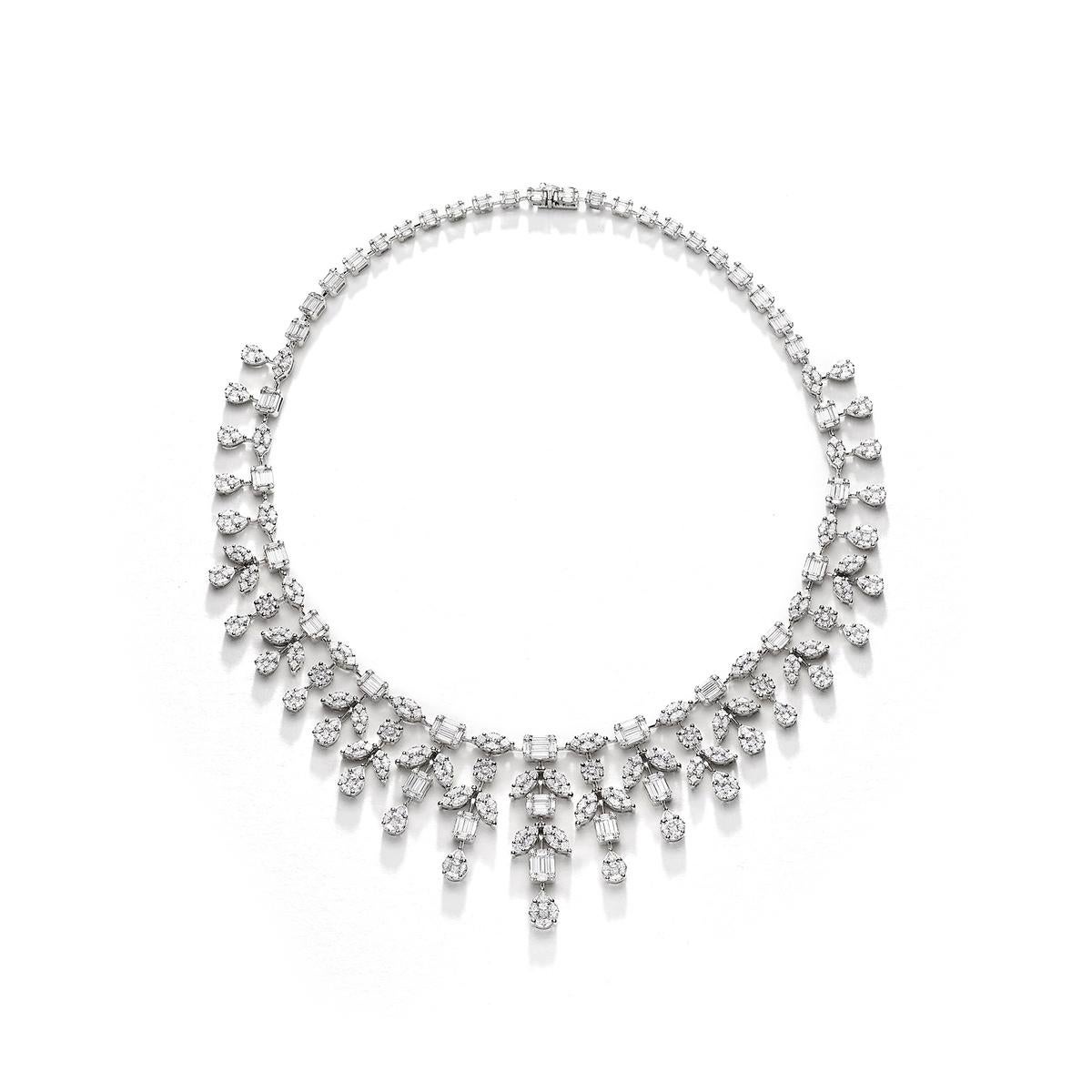 Necklace in 18kt white gold set with 554 pear-shaped, baguette, princess marquise cut diamonds 23.76 cts and 236 diamonds 2.42 cts