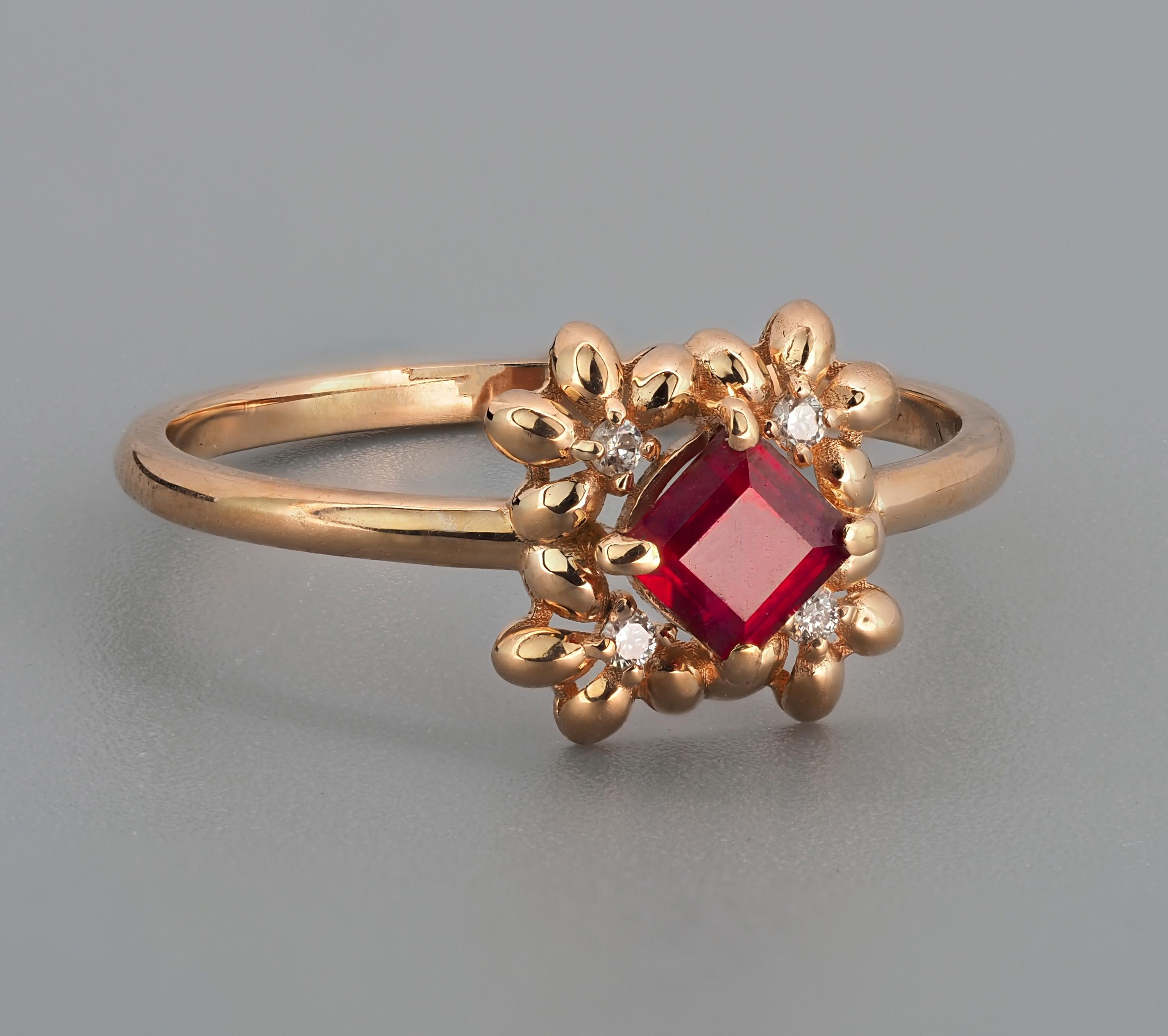 Modern Princess Ruby Ring in 14k Gold.  For Sale