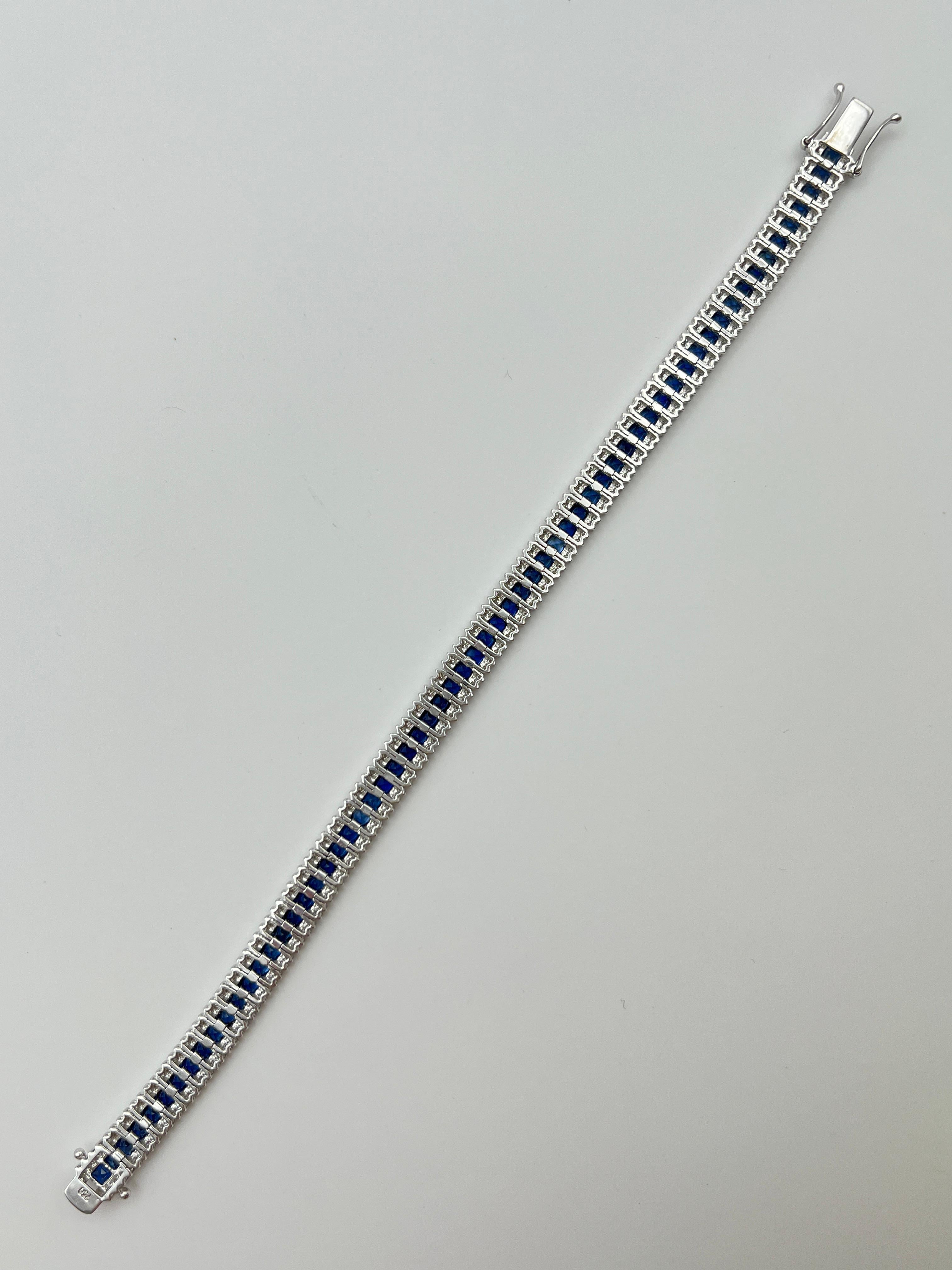 Pulsera de zafiro princesa y diamantes en oro blanco de 18 quilates Corte princesa en venta